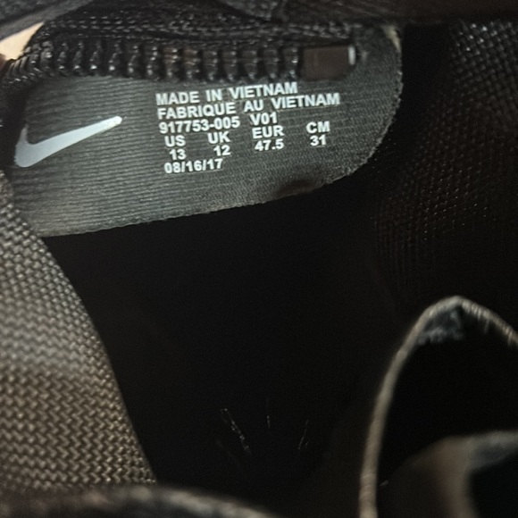 Nike SF Air Force 1 Mid Triple Black Size 13 917753-005 Sneaker Streetwear Shoes - Picture 3 of 8